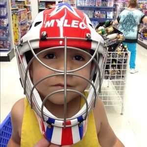 Meet your Posher, Raymond